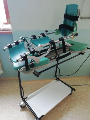 Pacienti zo Zlatých Moraviec majú k dispozícii nový, moderný prístroj na rehabilitáciu